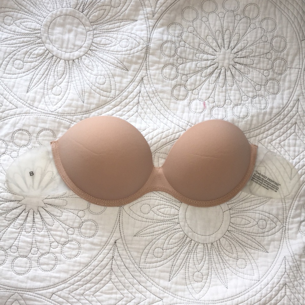 Push Up strapless sticky bra